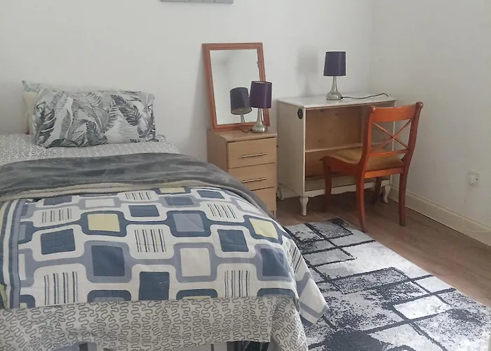 Cosy Room Shared Apartment Λονδίνο