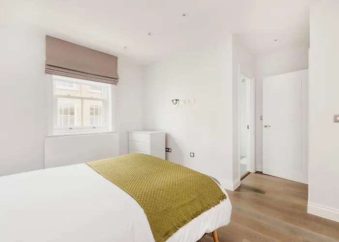 Modern House In South Kensington
