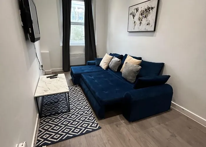Central Locations 1 Bed s Sleeps 4