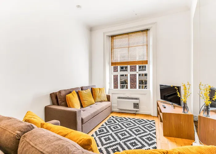 Luxstay2 Earls Court Apartment - Sleeps Up To 8