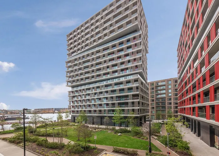 Excel 2 Bedroom Apartment Near City Aiport And O2 Arena