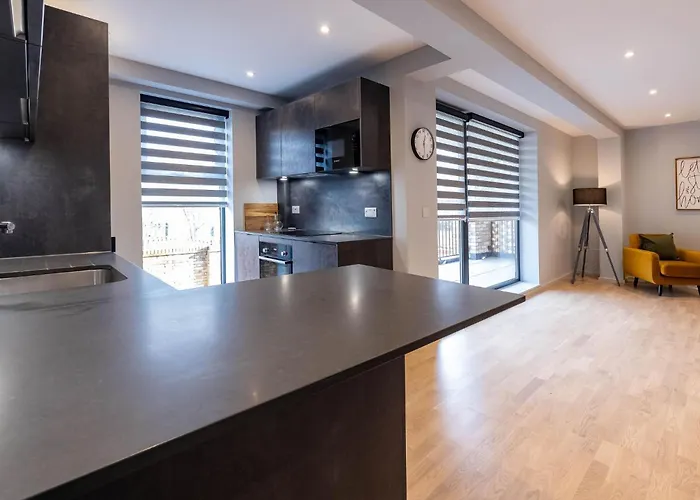 Luxurious Apartments Hackney Near Train Station