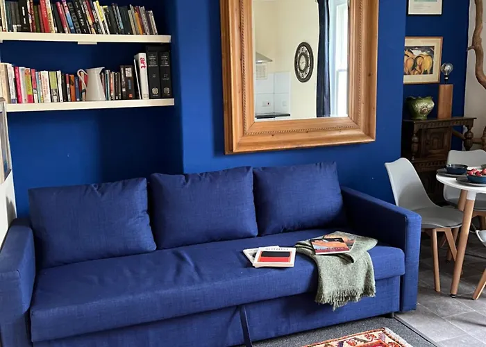 Camden Town Central Contemporary Apartment In