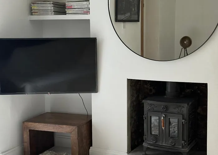 New Camden Kentish Town Garden London Up To 4 Ppl Apartment