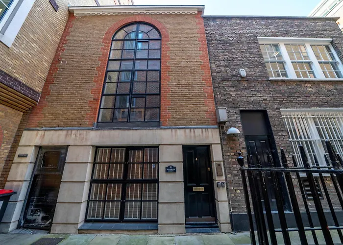 Great Apartment Near St Pauls Cathedral