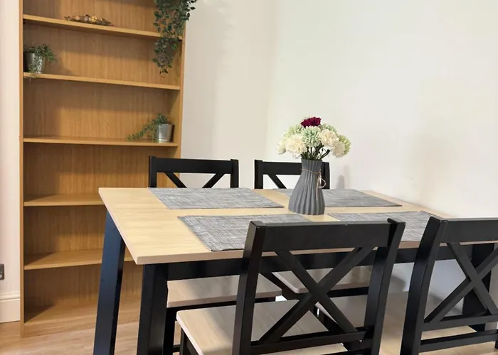 Manor Court Apartment London