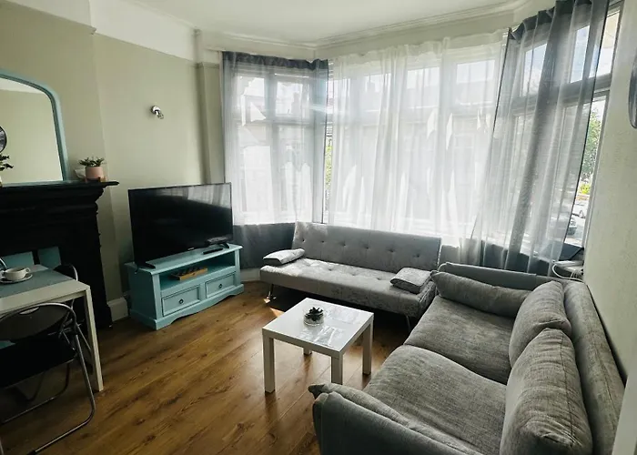 London Apartment