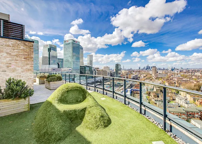 Canary Wharf 2 Bedroom Luxury Apartment London
