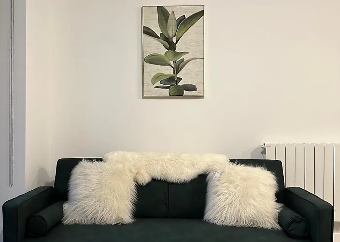 Central Artistic Flat