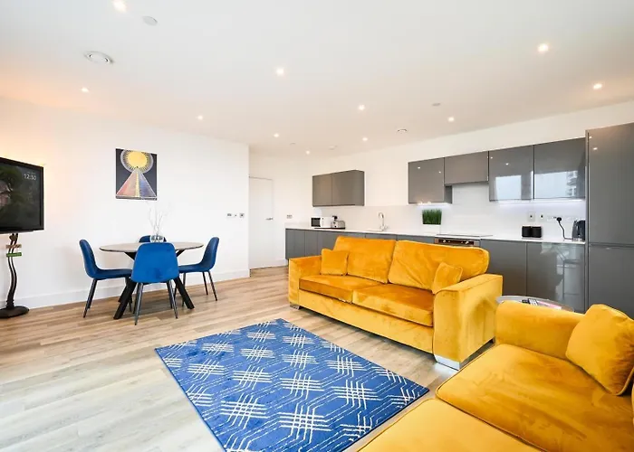 Central Luxury 2 Bed