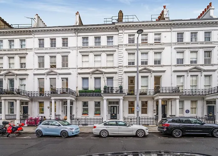 Cozy Hideaway In South Ken!