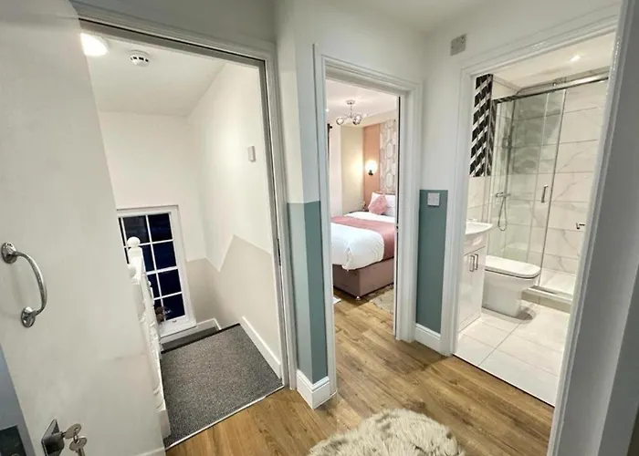 Appartamento F3- Gorgeous 1 Bed Flat Near Edgware Road Station Londra