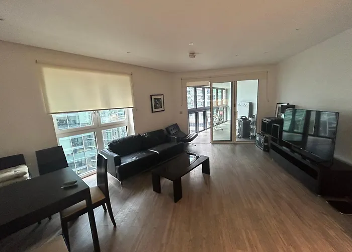 Lux 2 Bdr Apartment In Eastend Near Aldgate East Station
