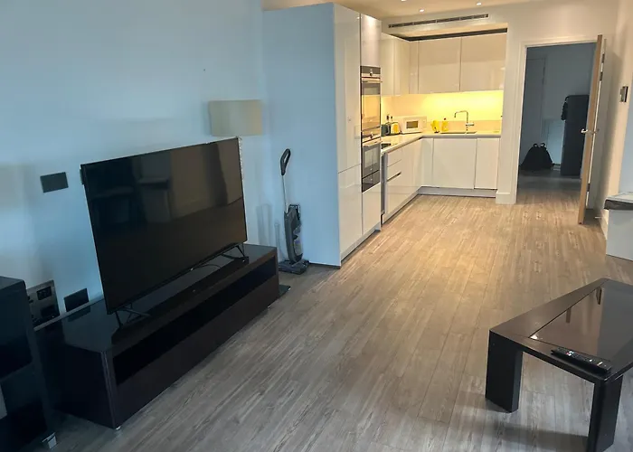 Lux 2 Bdr Apartment In Eastend Near Aldgate East Station