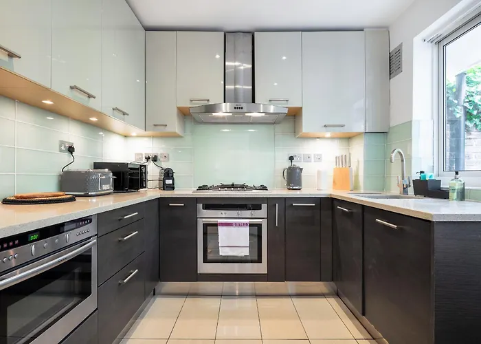 Rare 4Beds Townhouse In Kensington With Patio Villa London