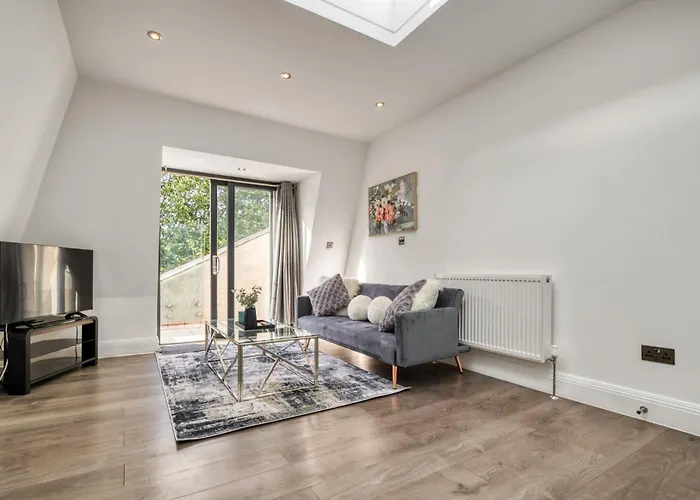 Luxurious Hidden Gem In Wandsworth