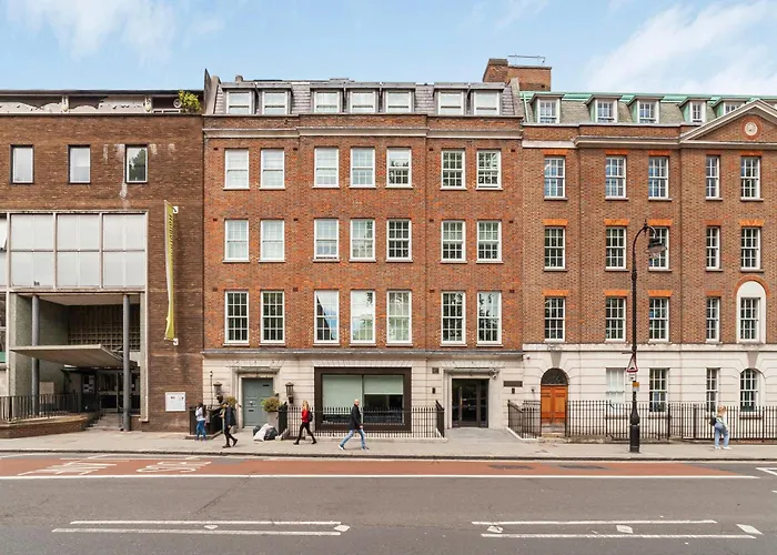 Deluxe Holborn Two Bedroom Apartment