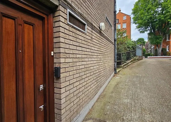 Central Cosy Flat, Long Term Welcome