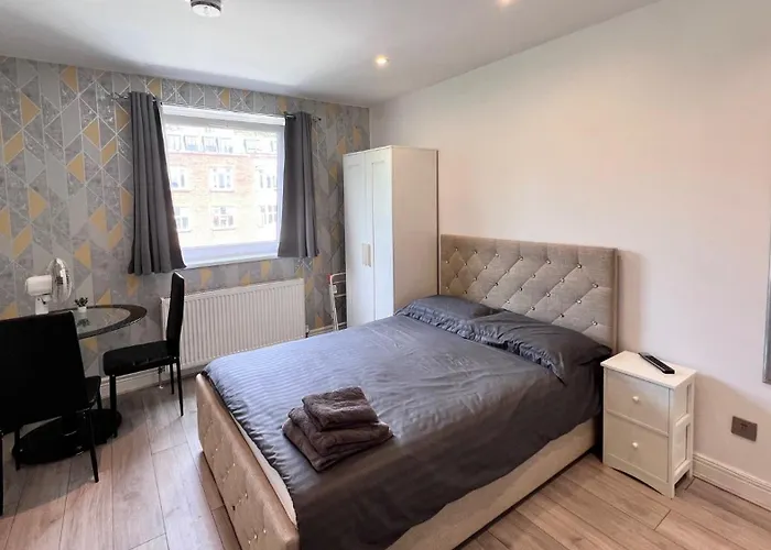 Lovely Studio s On Finchley Road