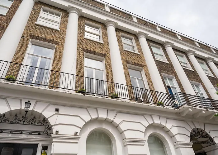 Premium 3Br-3Ba In Prestigious Bloomsbury