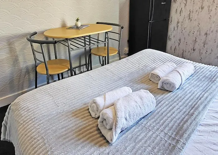 Spacious Room London