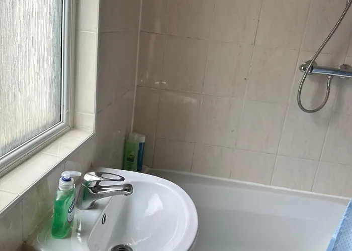 Cosy Studio Flat Forest Road London