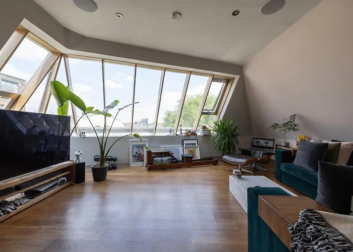 Penthouse Of Old Piano Factory In Kentish Town -