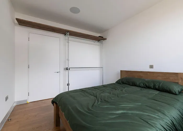 Penthouse Of Old Piano Factory In Kentish Town -
