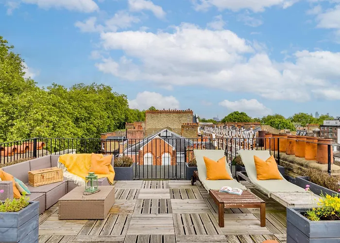 Luana'S Stunning Rooftop