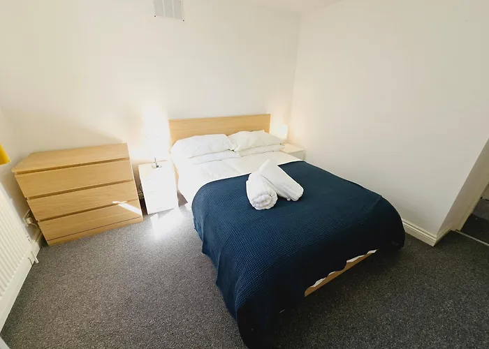 Flat - 2 Bedroom