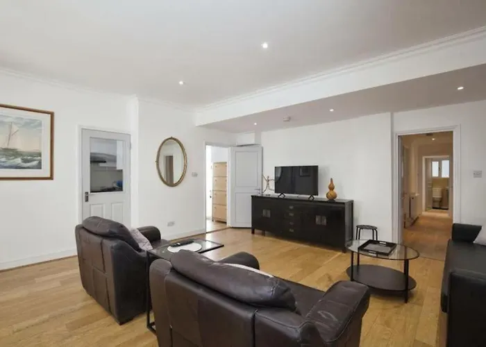 Lovely Kensington Flat Londra