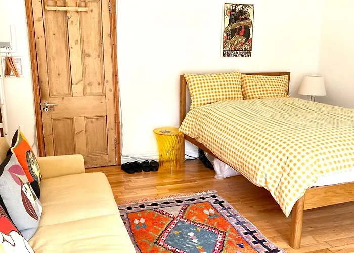 Central London Waterloo - Private Rooms In Shared