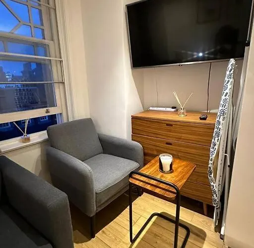 Piccadilly Living 1 Bedroom Flat In London Vr11