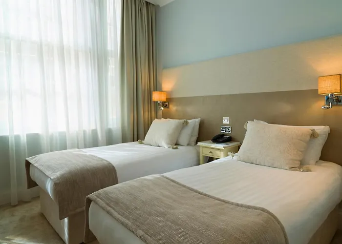 London Bridge Hotel