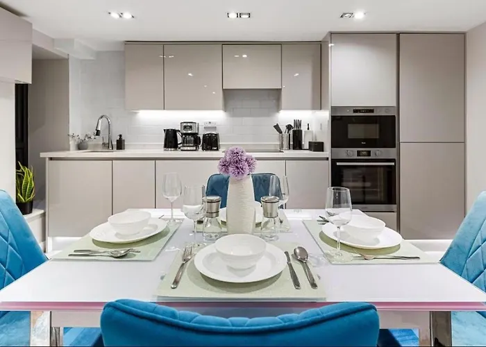 Battersea Superior Suite - London Getaway