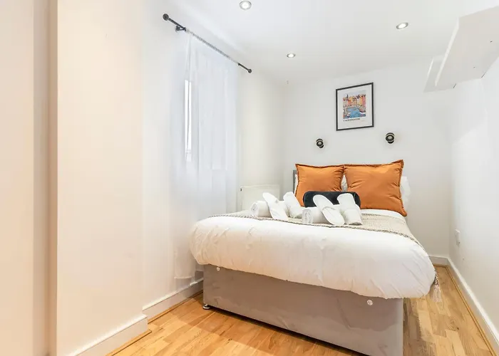 Stylish 2-Bed Apartment In Stoke Newington London