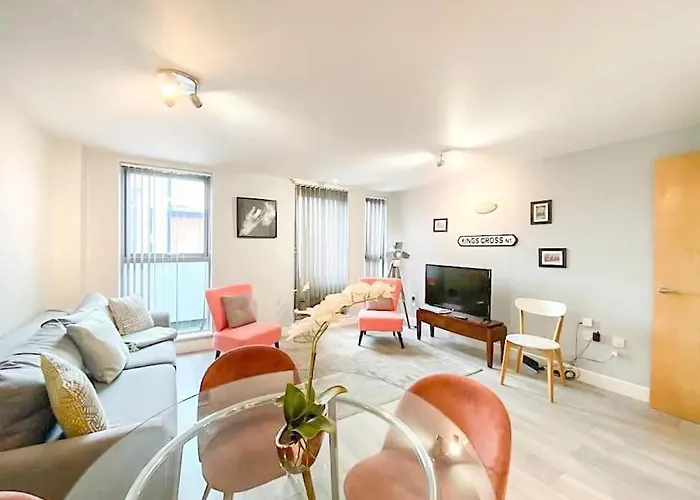 Contemporary Camden Apartment P2