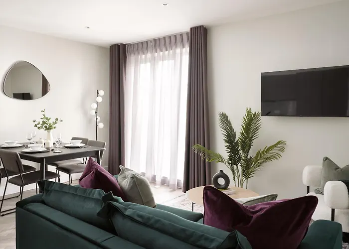 London City East By Viridian Apartments