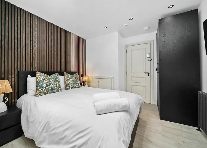 Nine Elms Urban Suites