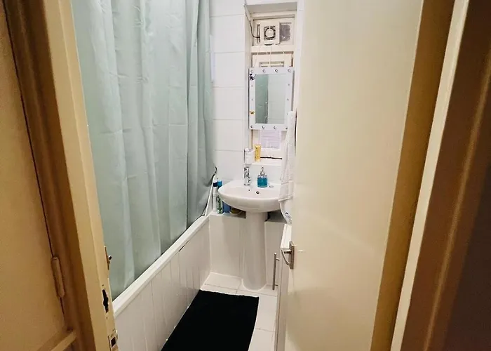 Omega Apartment London