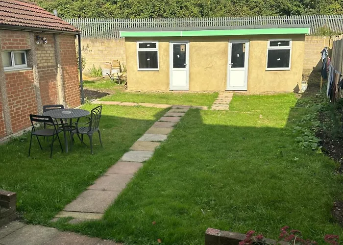 Small Double Room Ovo Wembley Stadium