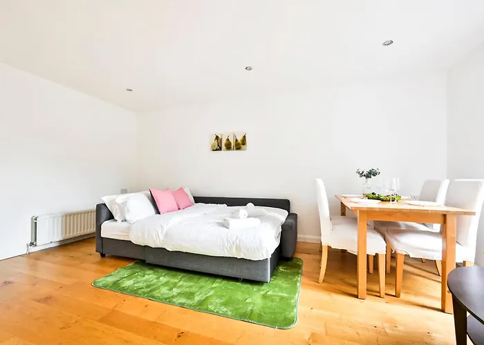 Cozy Corner Near Tower Bridge Apartment London