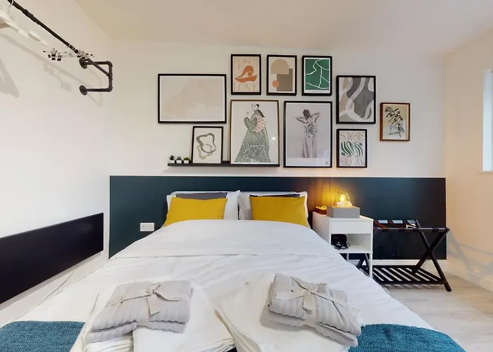 Stylish Studios Near Regents Park! Londra