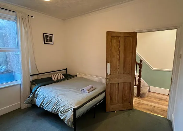 4 Bedroom House, Close To The O2 And Greenwich London