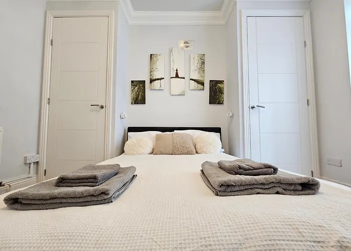 Trendy One Bedroom