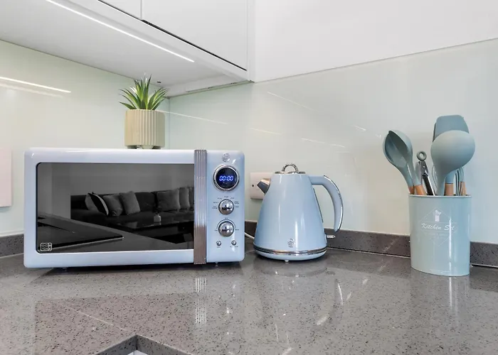 Shard View On Terrace 4Br Rare London Stay, Cinematic Scenes For 10