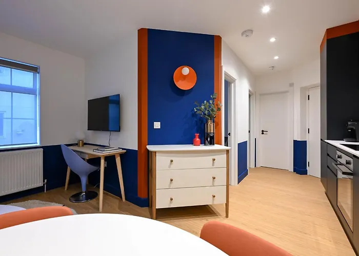 Luxurious 2-Bedroom Flat Close To Angel Stn
