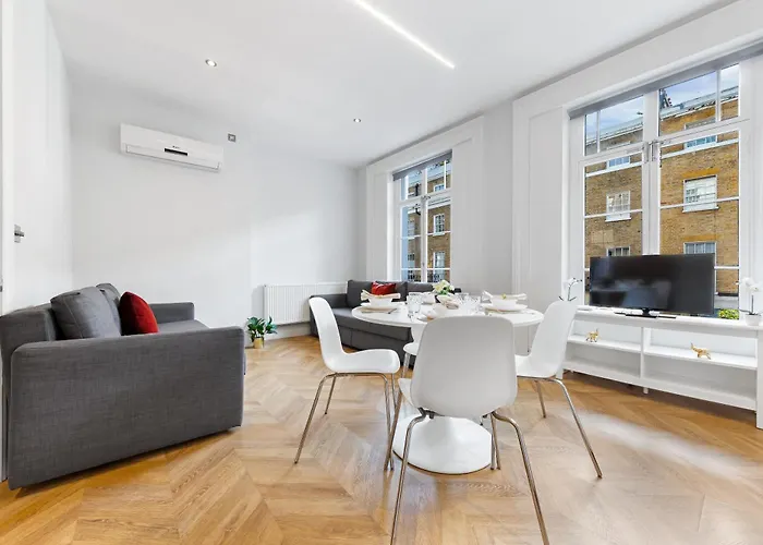 Stunning Hyde Park Apartments لندن