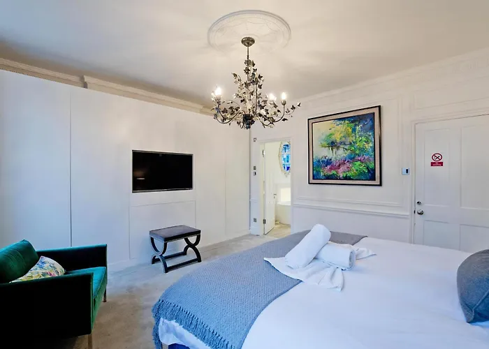 Imperial Victoria Square Apartment London