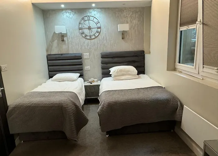 Park Avenue Hotel London